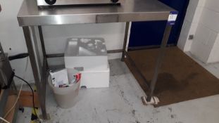 Stainless Steel Table 1050 x 850