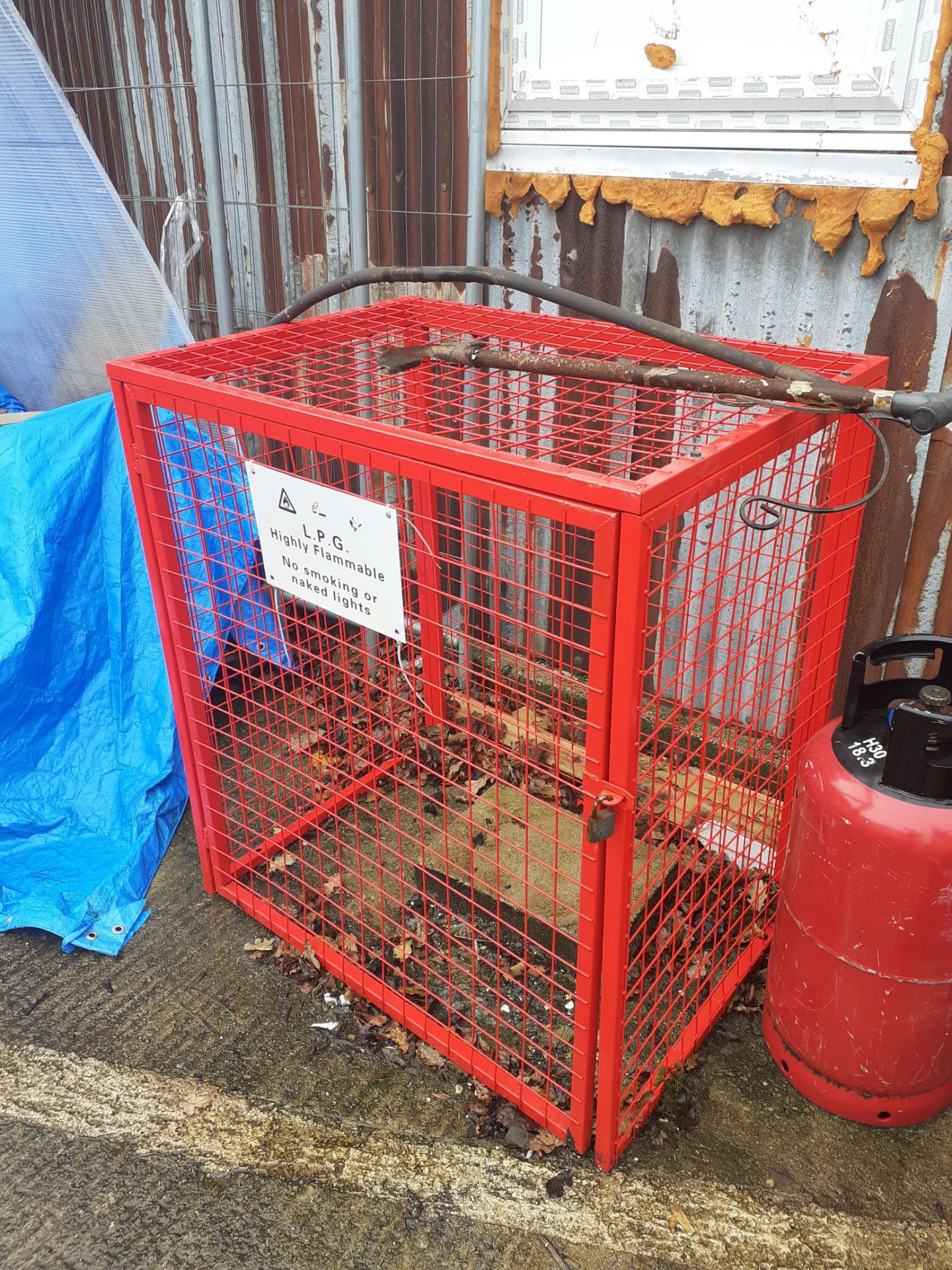 Gas Bottle Cage location Stone Building, Newport Industrial Estate, Launceston, Cornwall PL15 8EX