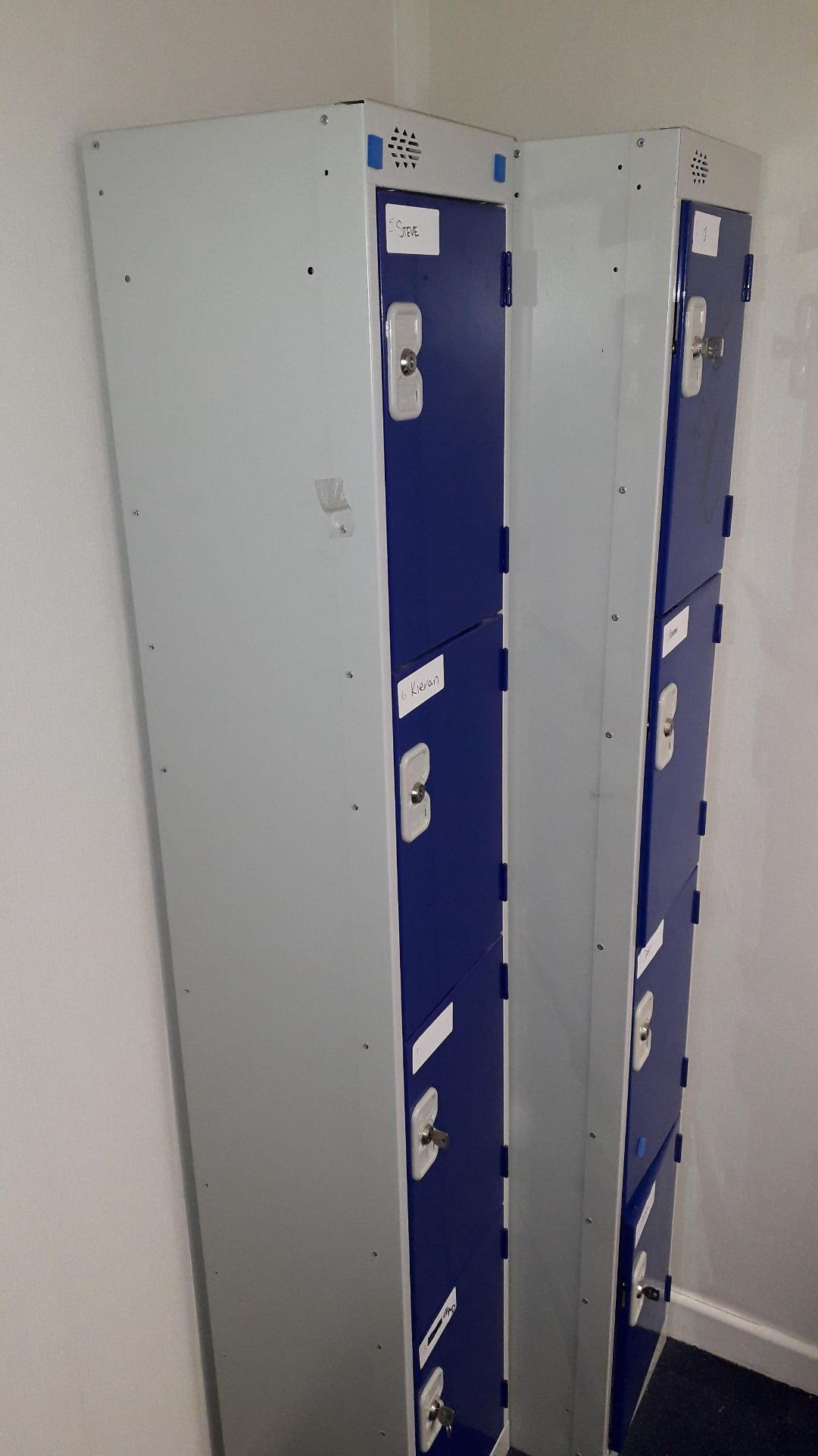 2 x Steel 4 Door Upright Personal Lockers - Image 3 of 3