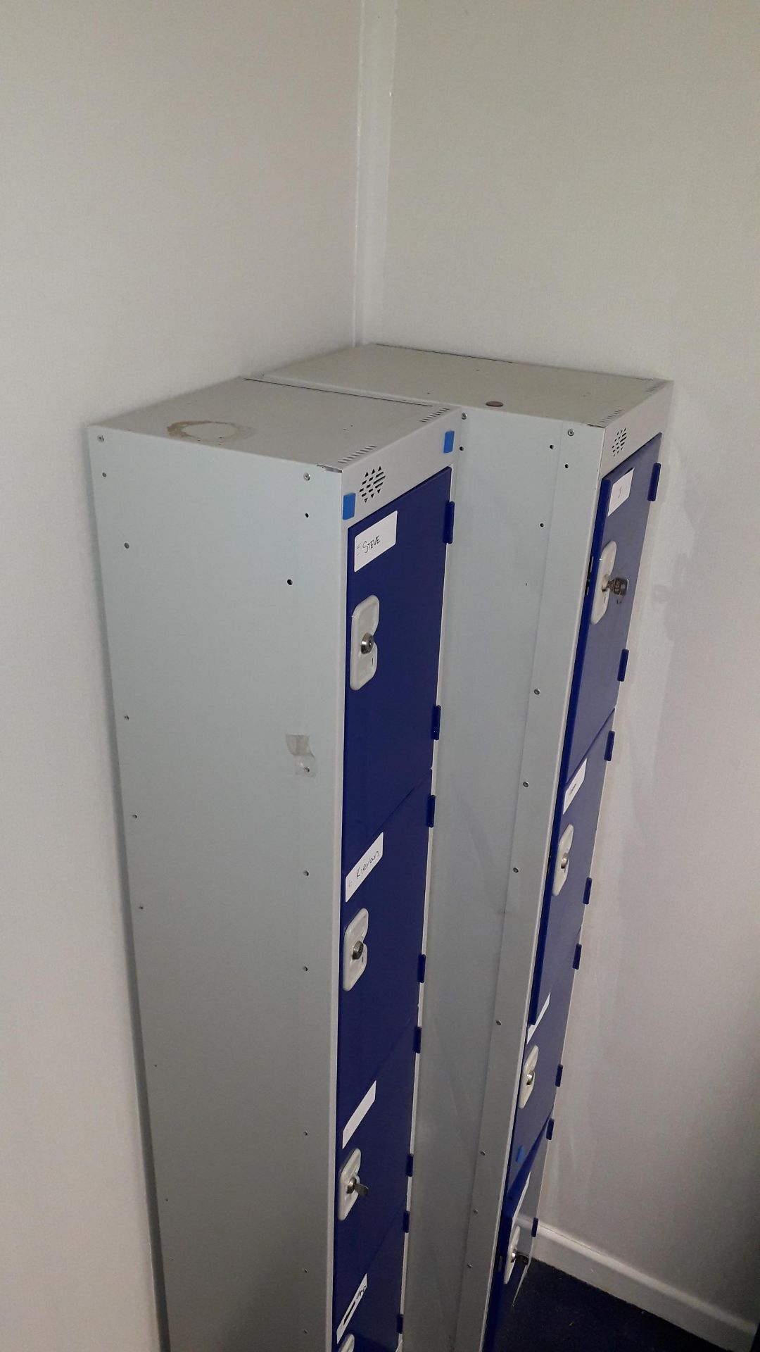 2 x Steel 4 Door Upright Personal Lockers - Image 2 of 3