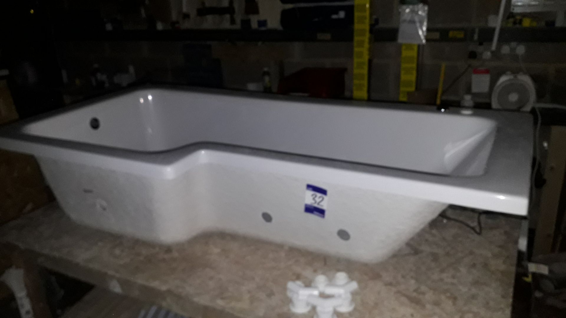 8 x Various Bath Tubs to Workshop (Some Complete with Jet Systems and some part complete) - Image 8 of 9