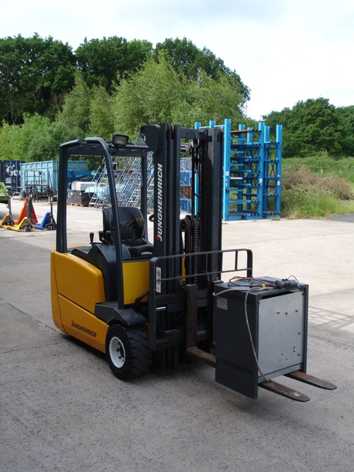 Jungheinrich 1.8 Ton Forklift - Image 4 of 6