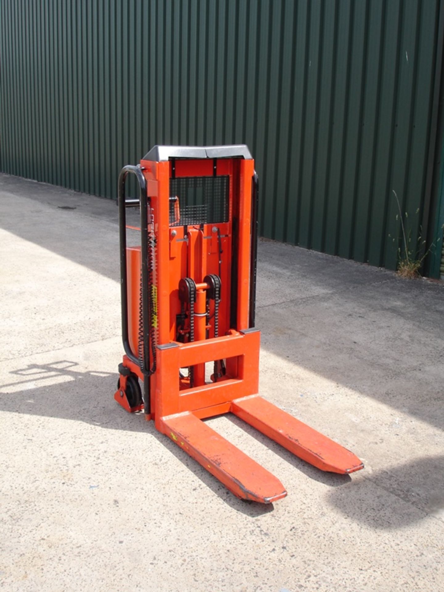 Logitrans Electric High Lift Pallet Mover