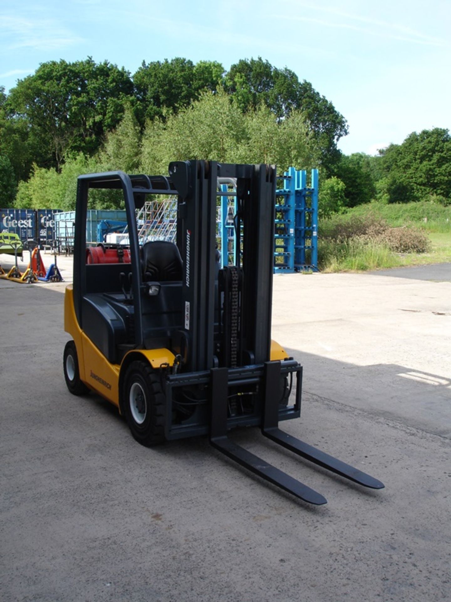 Jungheinrich 2.5 ton Forklift - Image 4 of 6