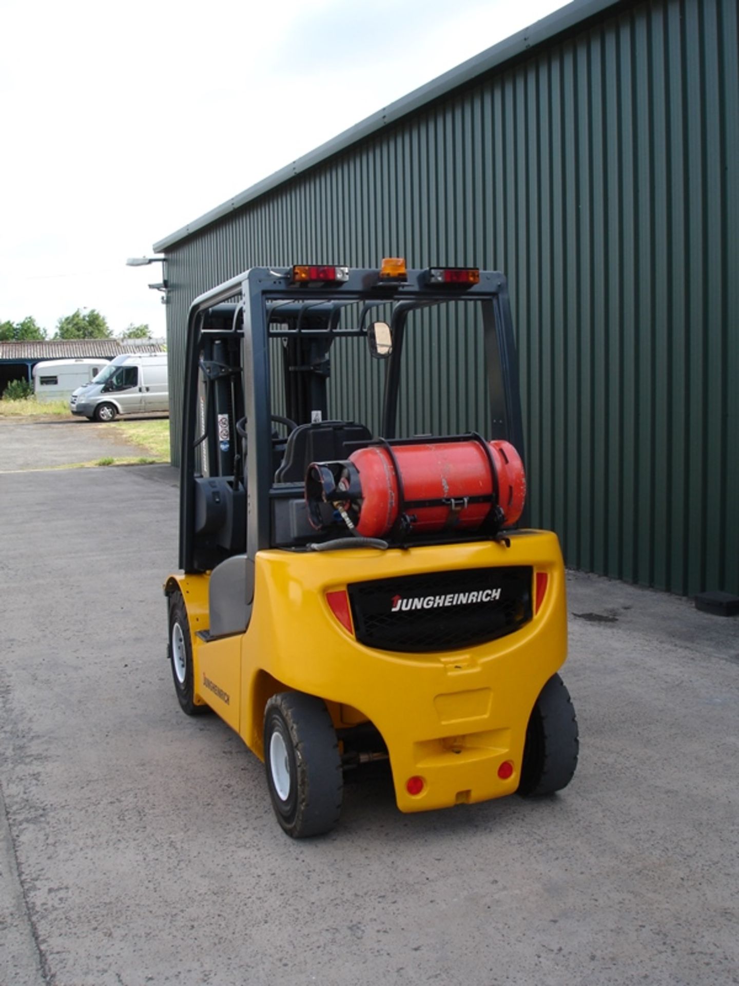 Jungheinrich 2.5 ton Forklift - Image 2 of 6