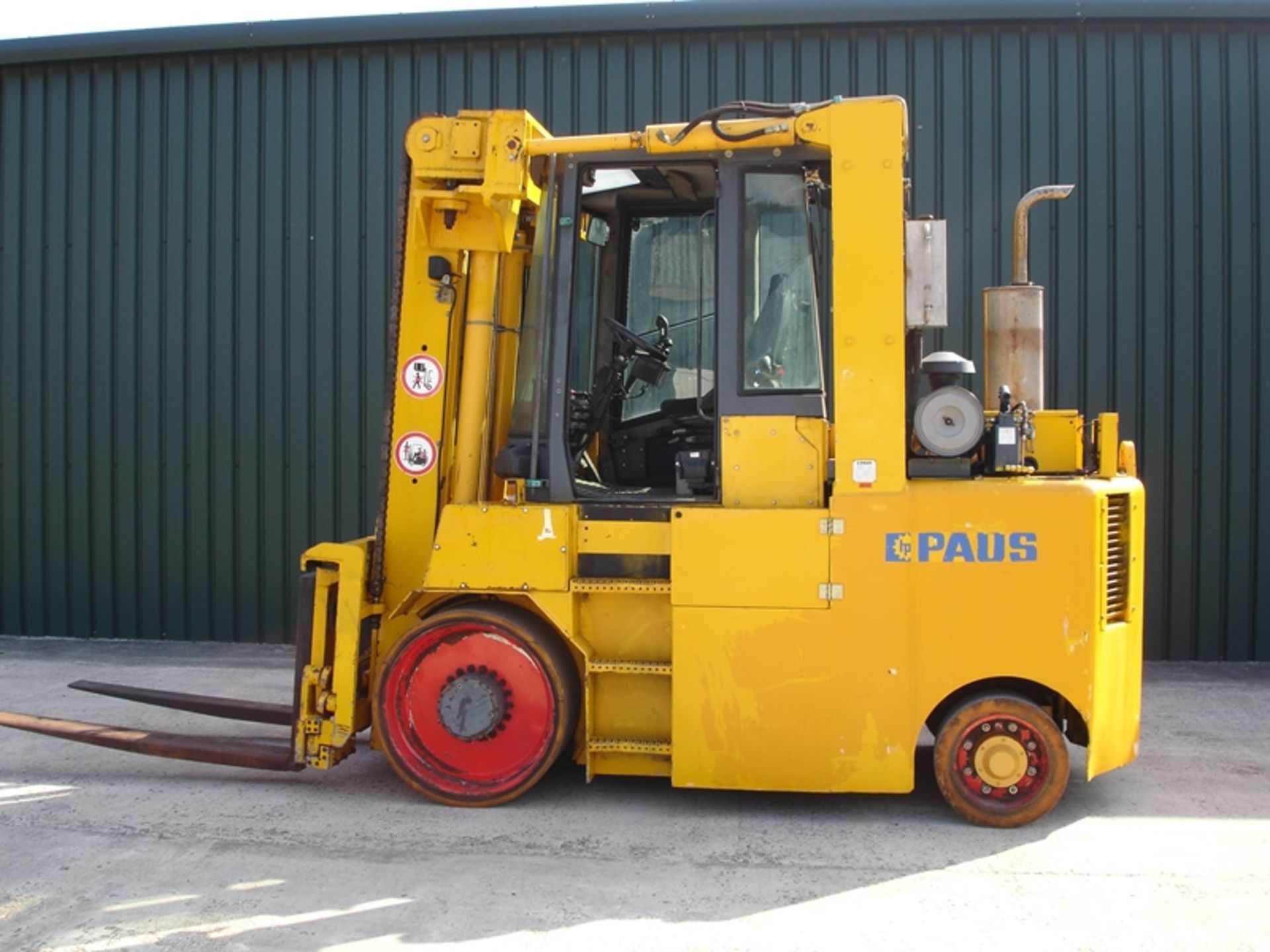 PAUS 10 ton Compact Forklift