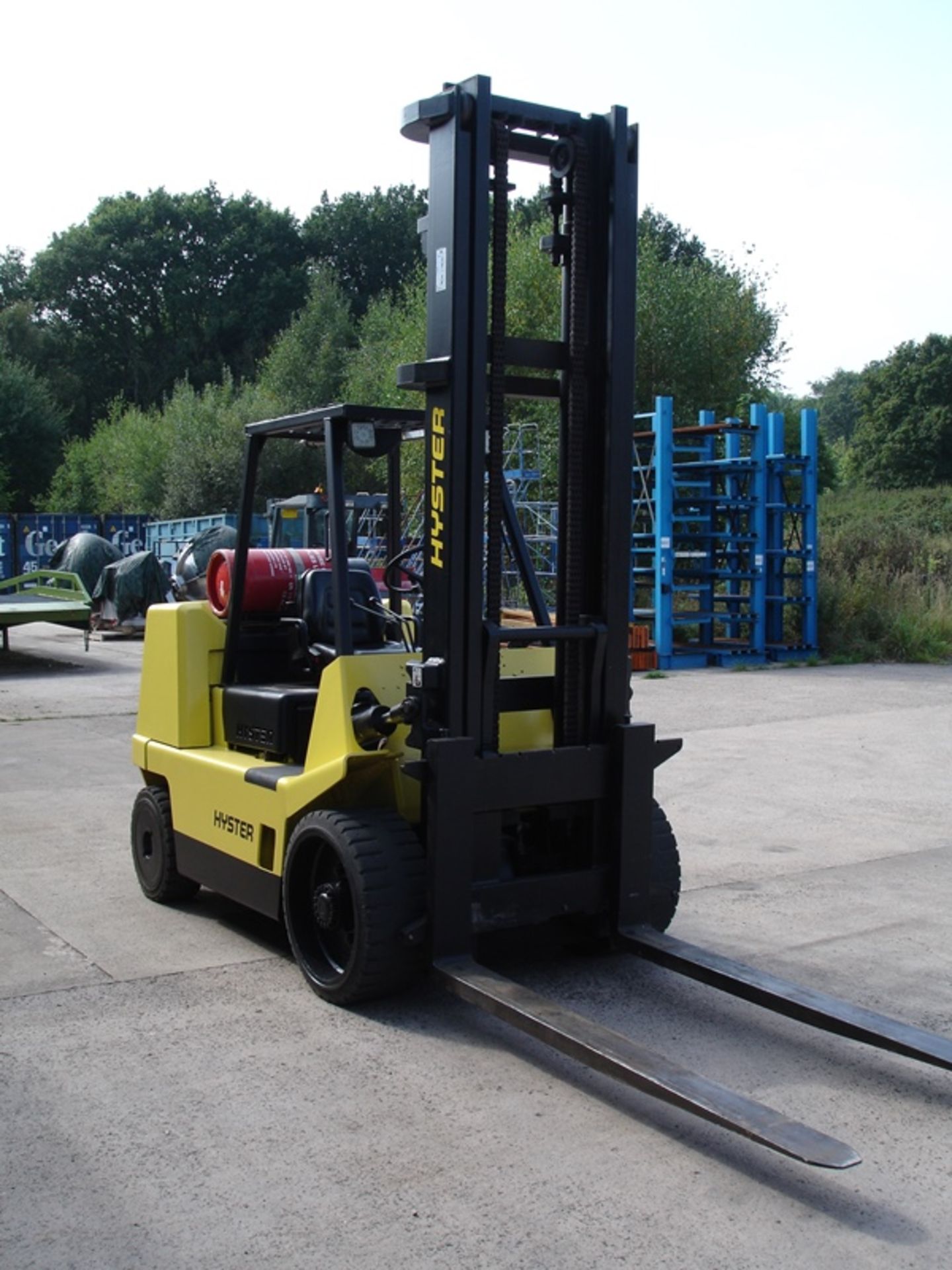 HYSTER COMPACT 7 TON FORKLIFT - Image 4 of 6