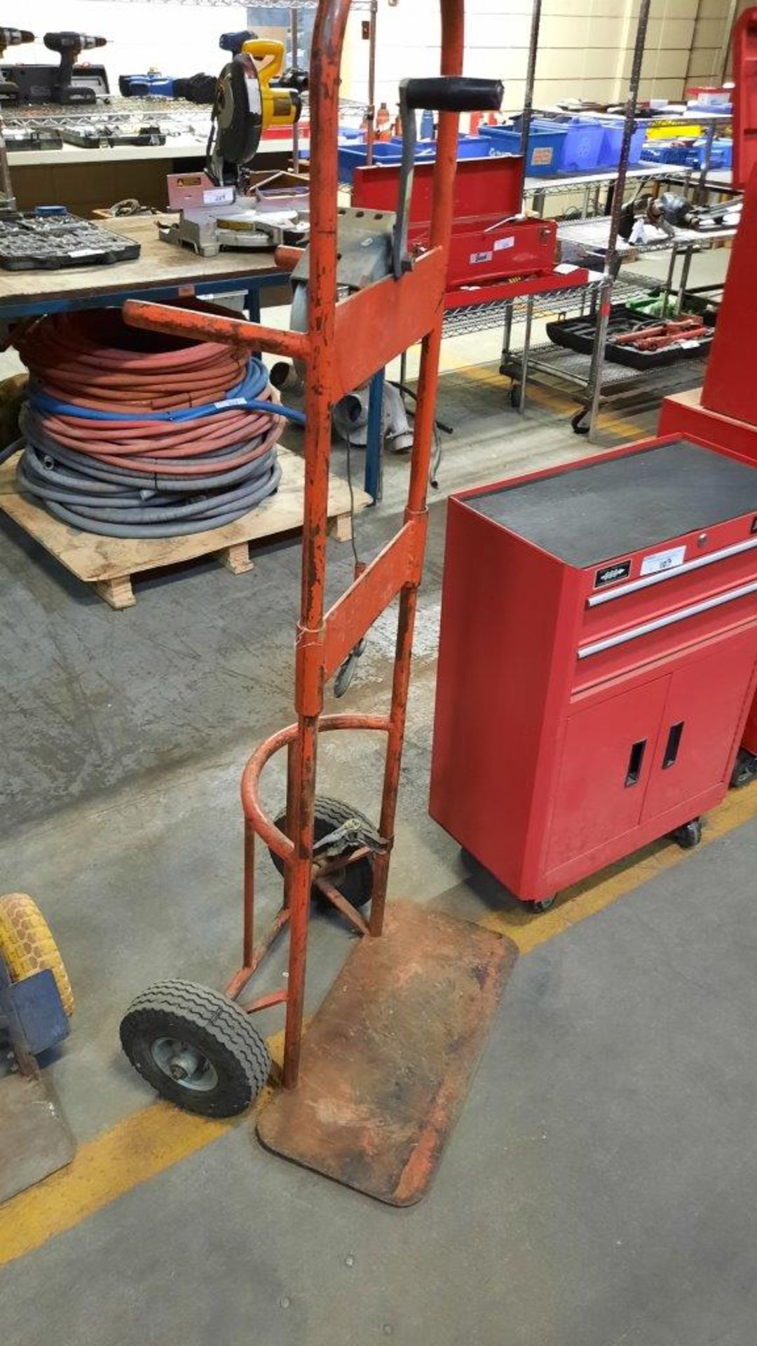 2-wheel Hand Truck - Image 2 of 3