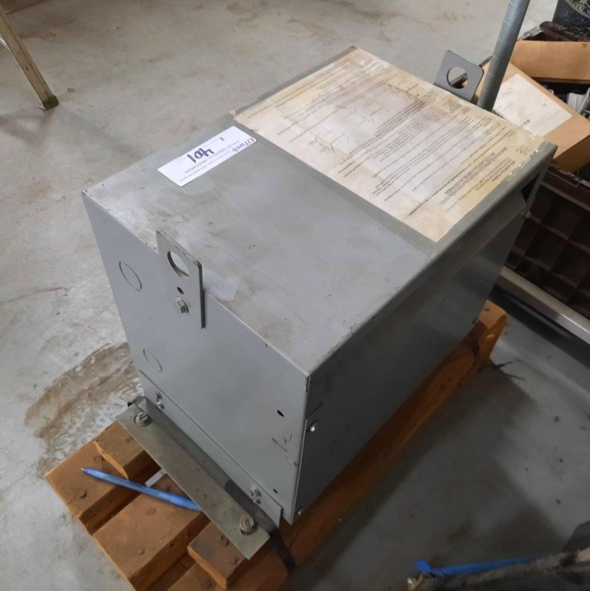 REX Transformer, mod: RC6BJ1, 600 V. - 6.0 KVA, 3-Phase, 170 Lbs. - Image 4 of 4