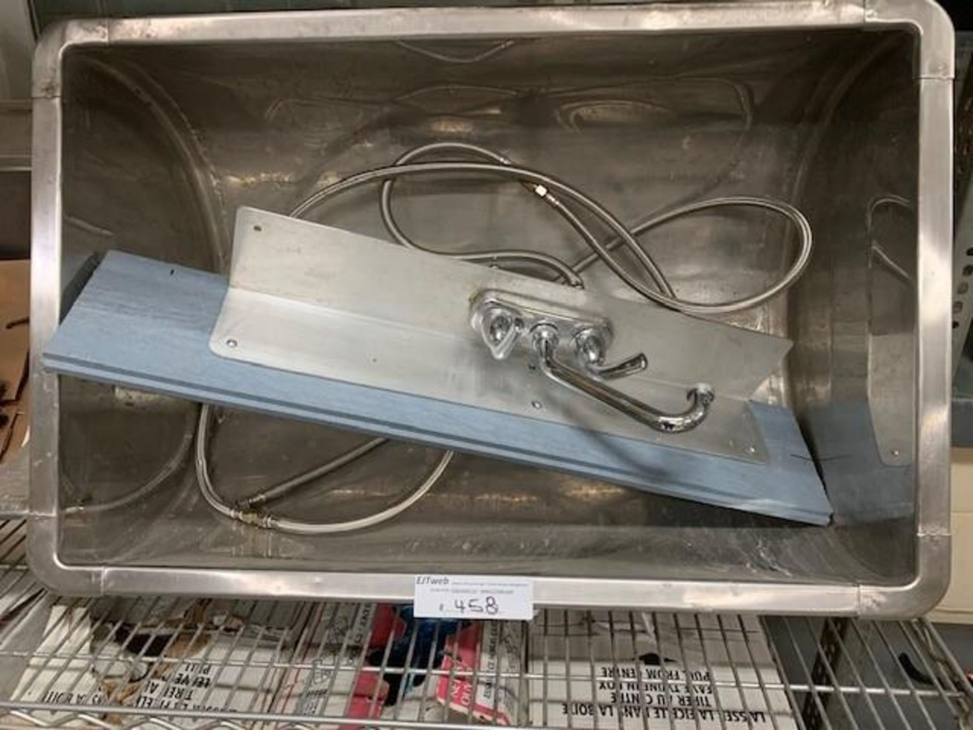 LOT: (2) S/S Sinks & (3) Sets of Faucets