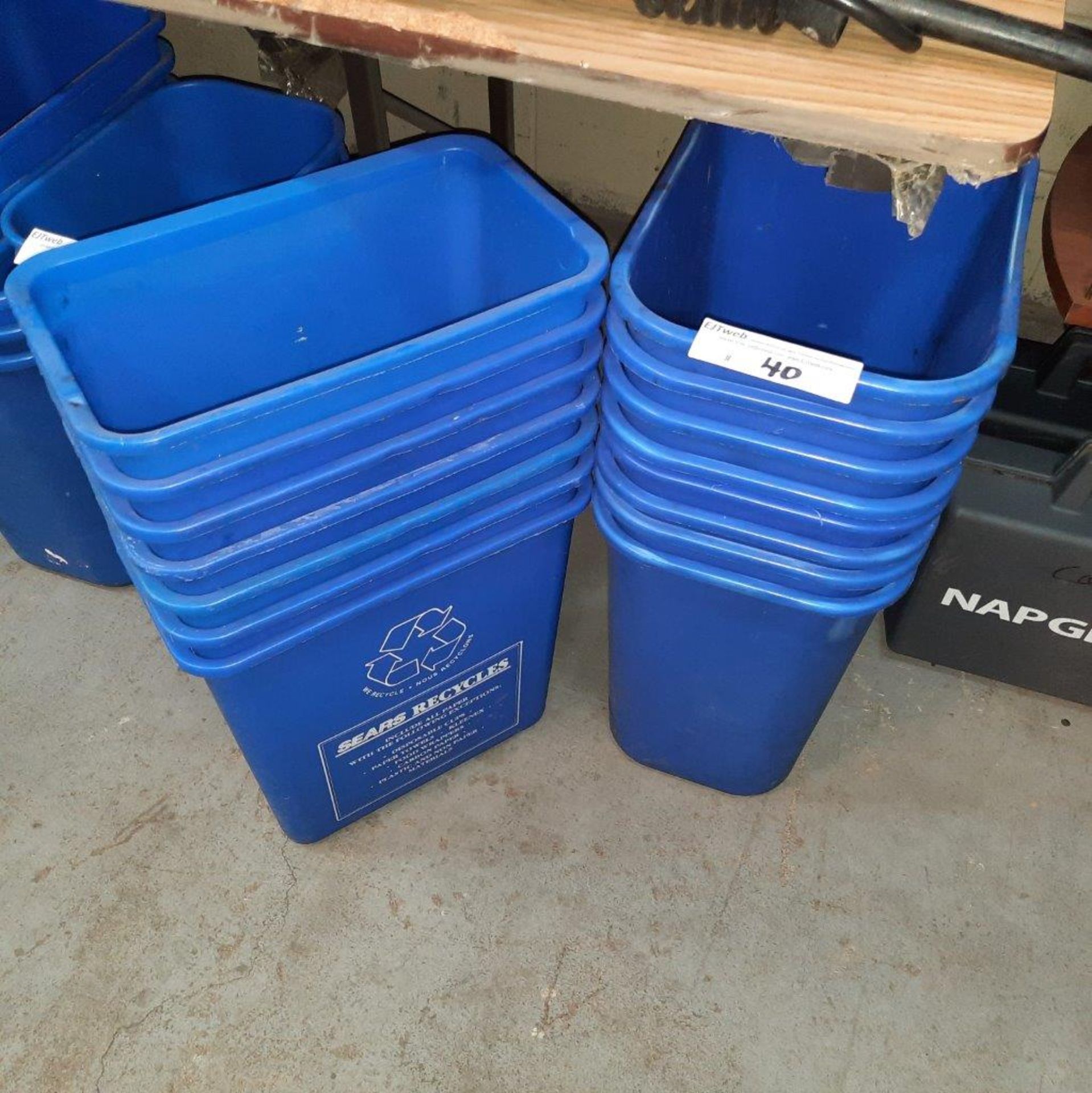 LOT: (15 pcs) Recycle Bins