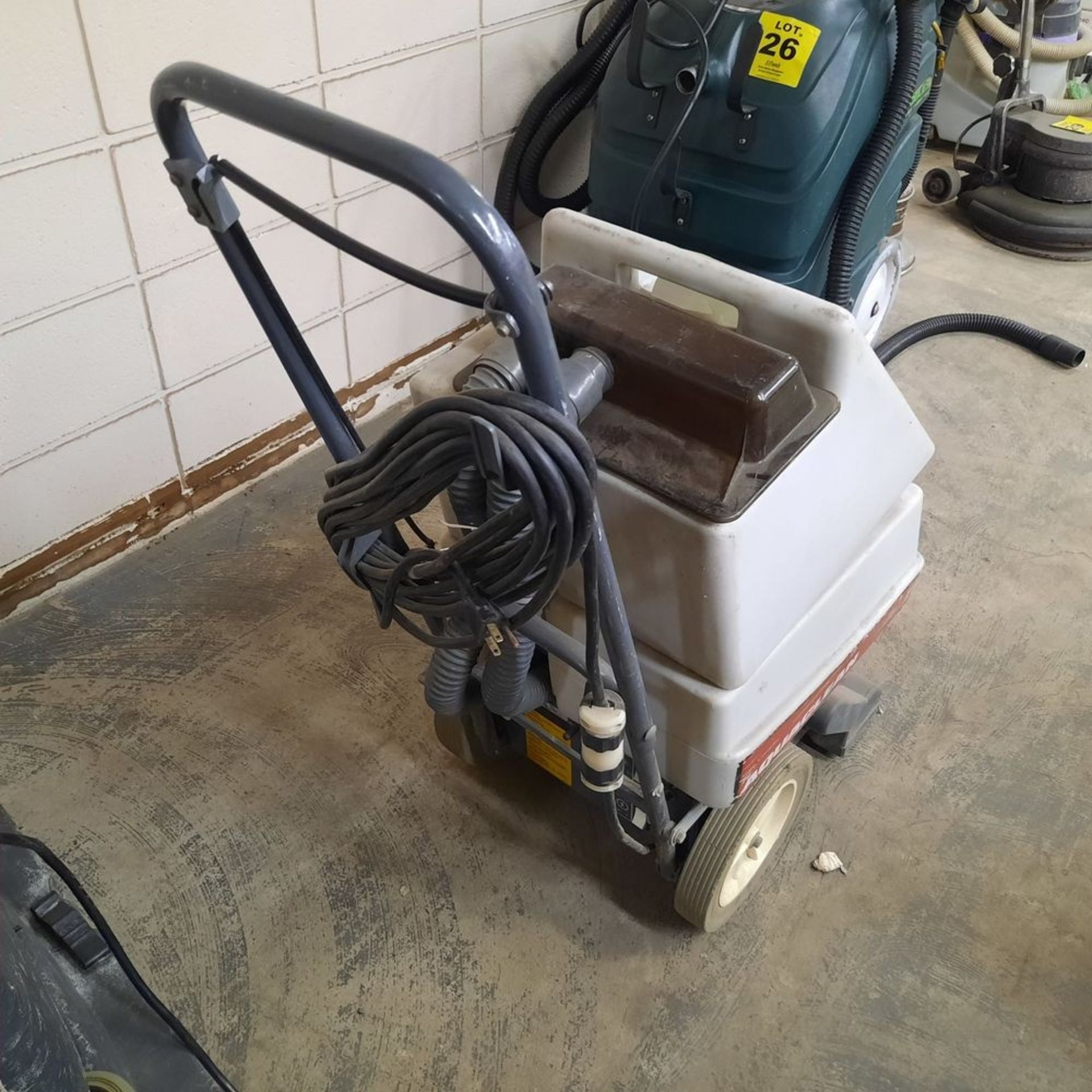 ADVANCE Carpet Cleaning/Extractor machine, mod: - Image 2 of 7