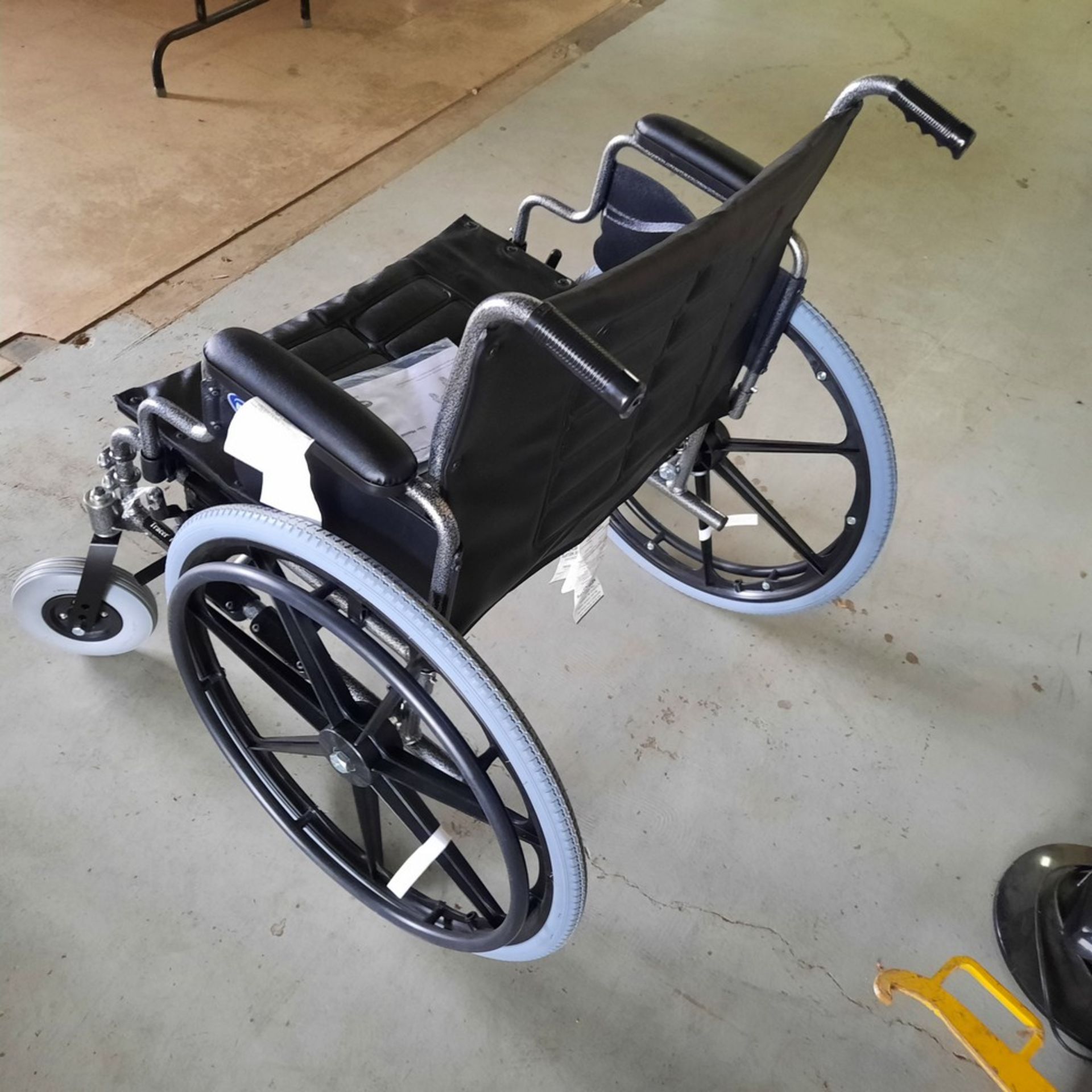 INVACARE TRACER HD Wheel Chair, Extra Wide NEW IN BOX! - Image 2 of 3