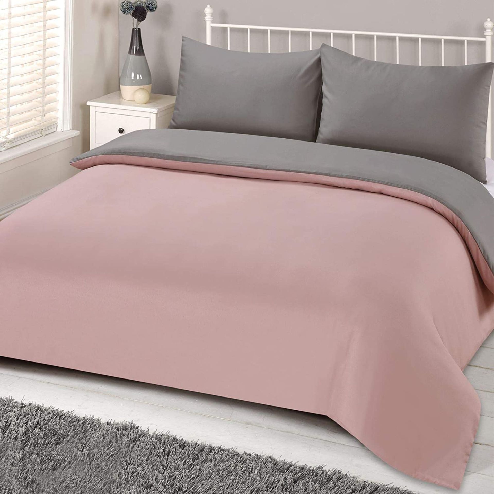 Brentfords, 100% Easy Care Polyester Microfibre, Blush Pink Grey, King
