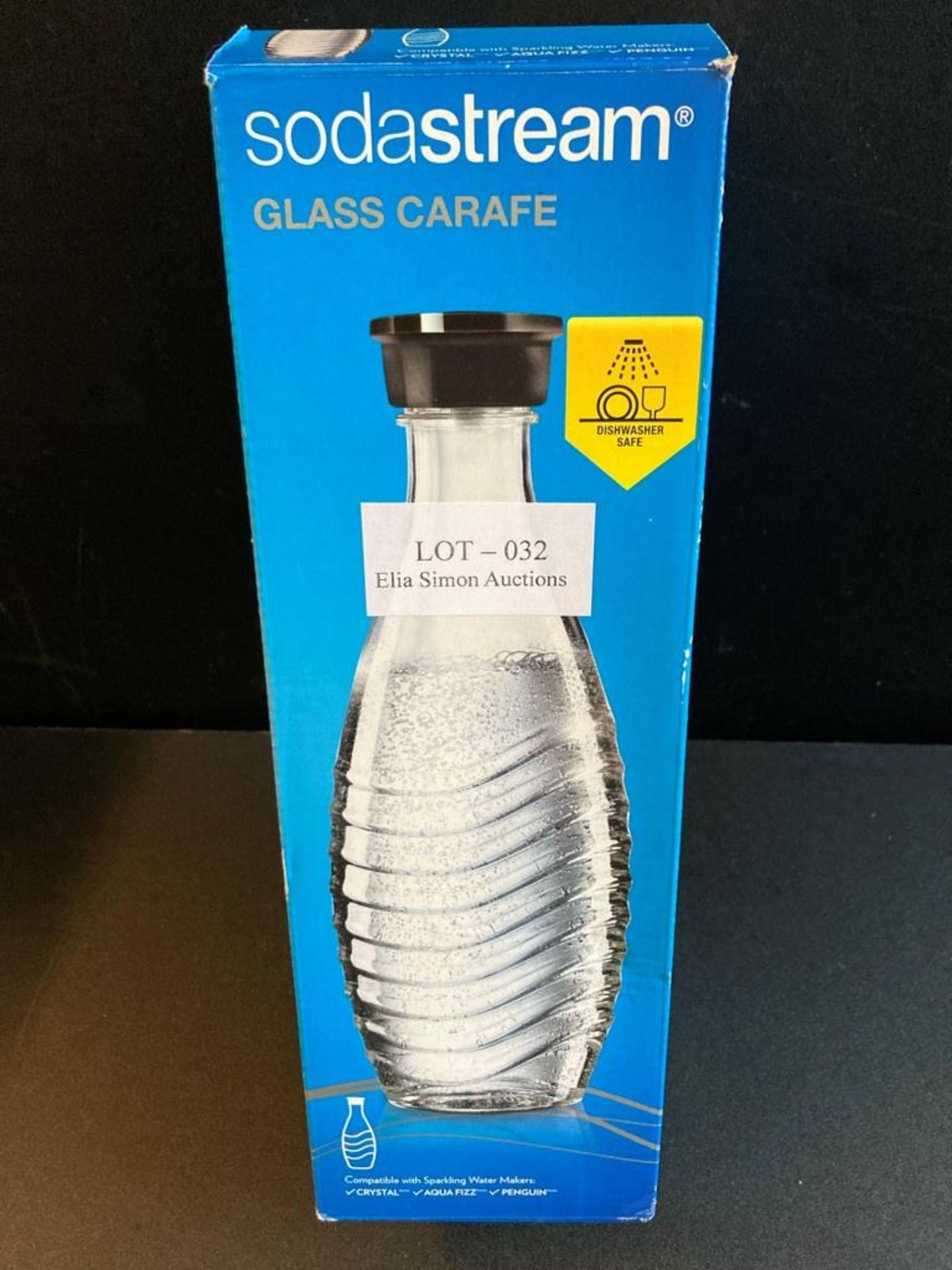 SodaStream Carbonating Glass Carafe for Crystal Sparkling Water Maker, 0.6 L, Dishwasher Safe, 1 x R - Image 2 of 2