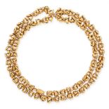 ANTIQUE CHAIN NECKLACE, LATE 18TH / EARLY 19TH CENTURY in 18ct yellow gold composed of fancy links