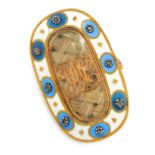 AN ANTIQUE HAIRWORK, DIAMOND AND ENAMEL MOURNING LOCKET RING, 19TH CENTURY in yellow gold, the