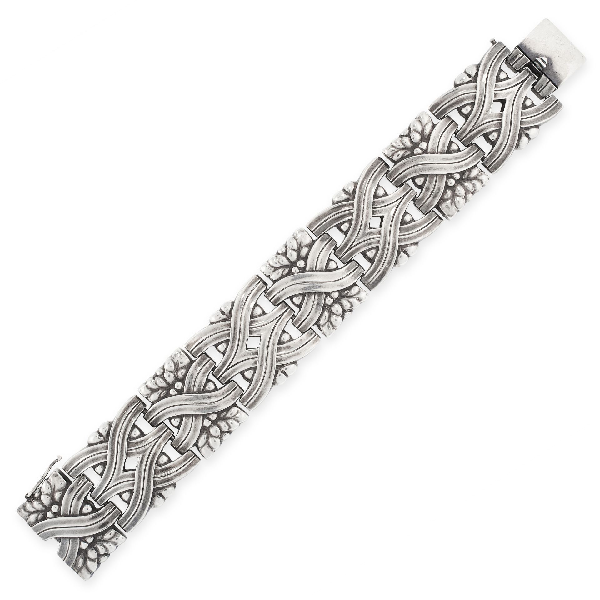 A FANCY LINK BRACELET, HARALD NIELSEN FOR GEORG JENSEN 1933-44 in silver, design number 83, designed