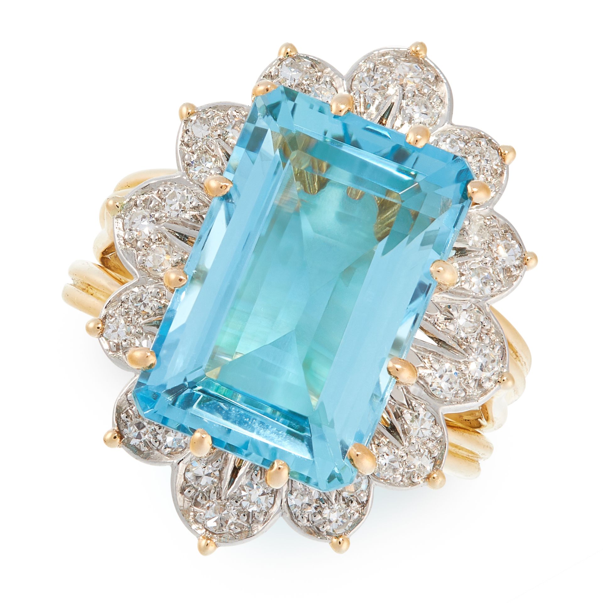 A VINTAGE AQUAMARINE AND DIAMOND DRESS RING, MONTURE CARTIER in high carat yellow gold, set with