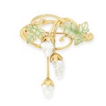 AN ART NOUVEAU ENAMEL AND PEARL BROOCH, POSSIBLY LUCIEN GAILLARD in 18ct yellow gold, designed as