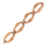 A VINTAGE FANCY LINK BRACELET in yellow gold, formed of four lozenge shaped fancy links, stamped