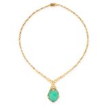 AN EMERALD AND DIAMOND NECKLACE in 18ct yellow gold, the chain is formed of textured fancy links and
