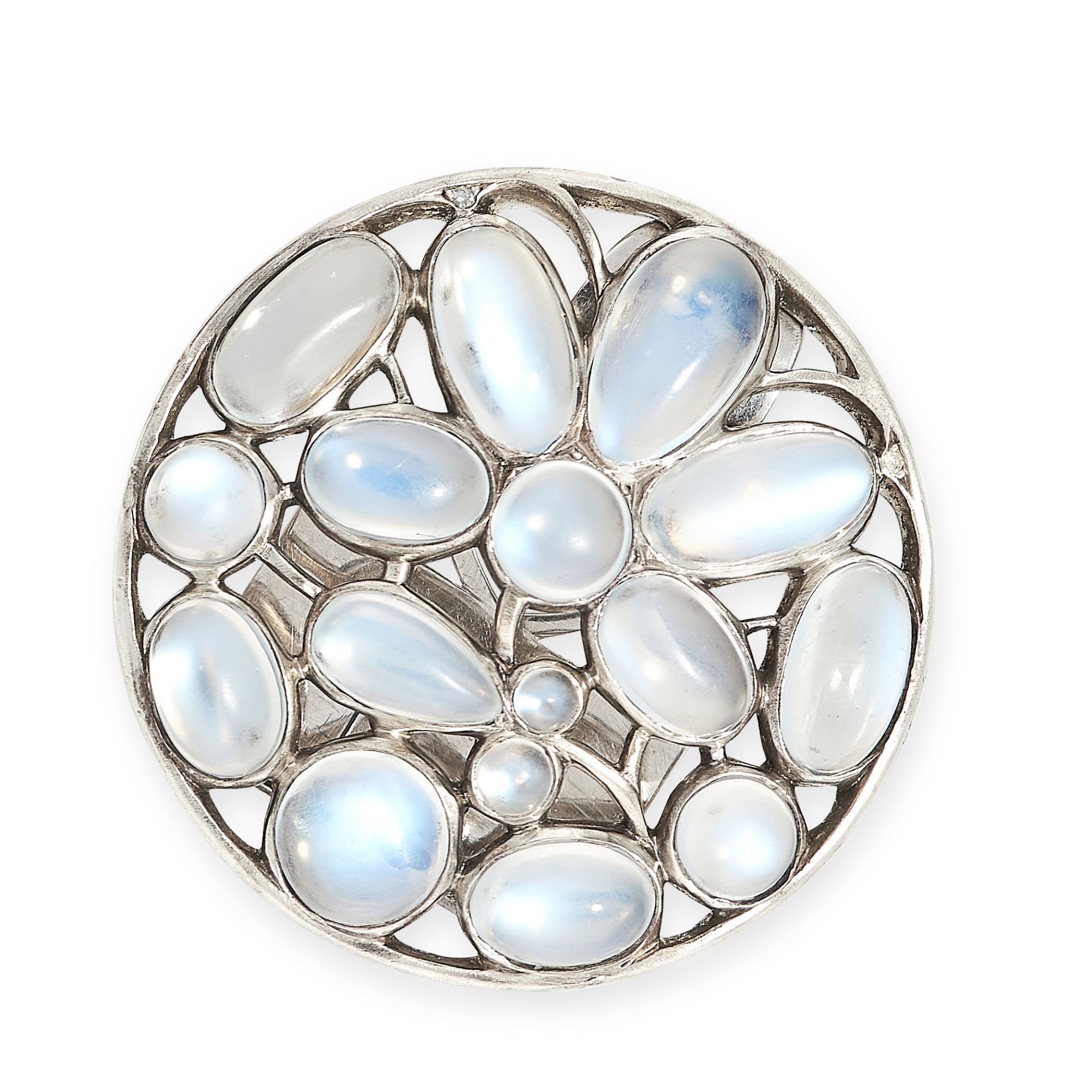 ANTIQUE MOONSTONE CLIP BROOCH, EARLY 20TH CENTURY of circular outline, mounted in silver, collet-