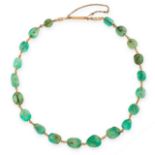 EMERALD BEAD NECKLACE mounted in yellow gold, composed of a single row of twenty graduated emerald