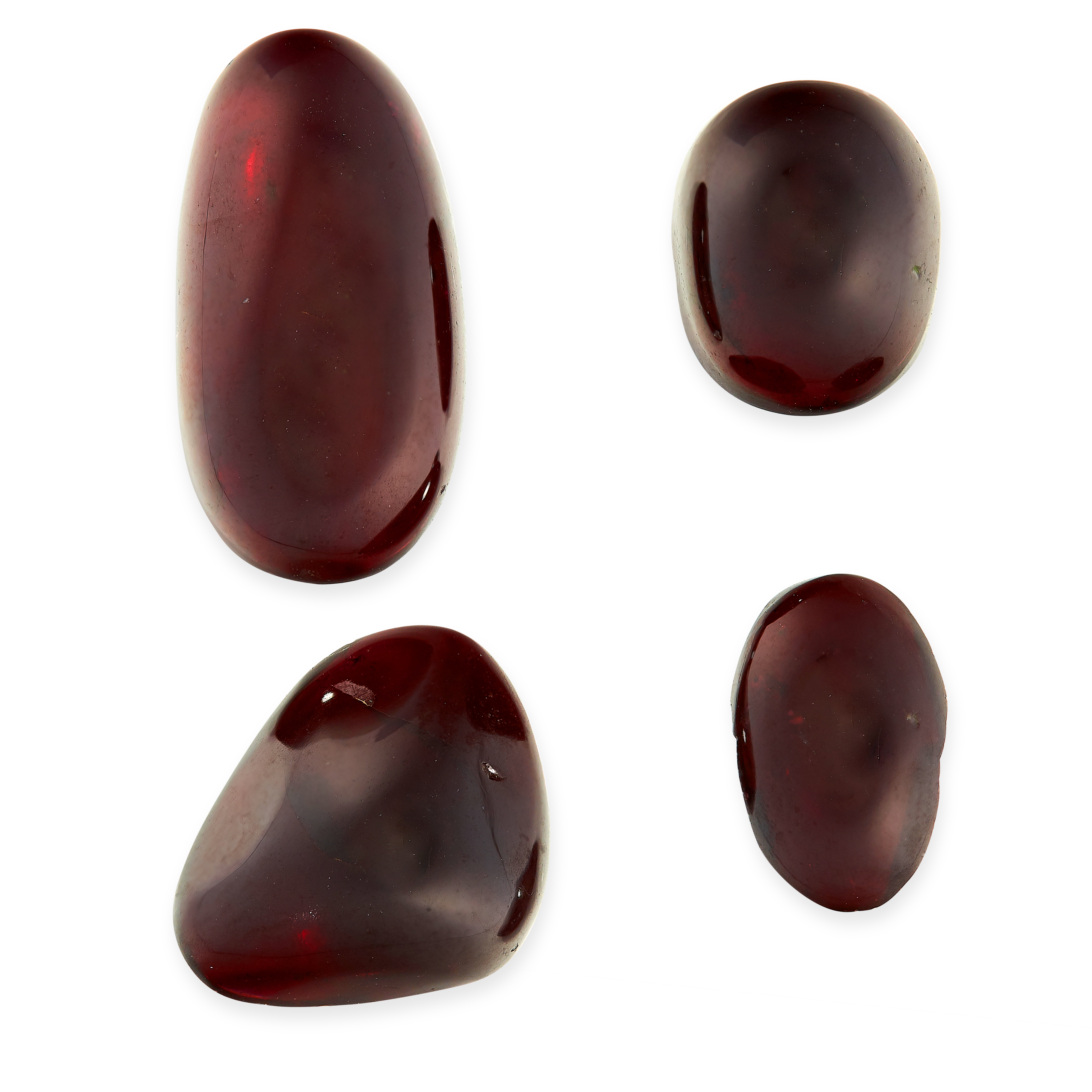 MIXED LOT OF UNMOUNTED GARNET of cabochon cut, totalling 62.43 carats.