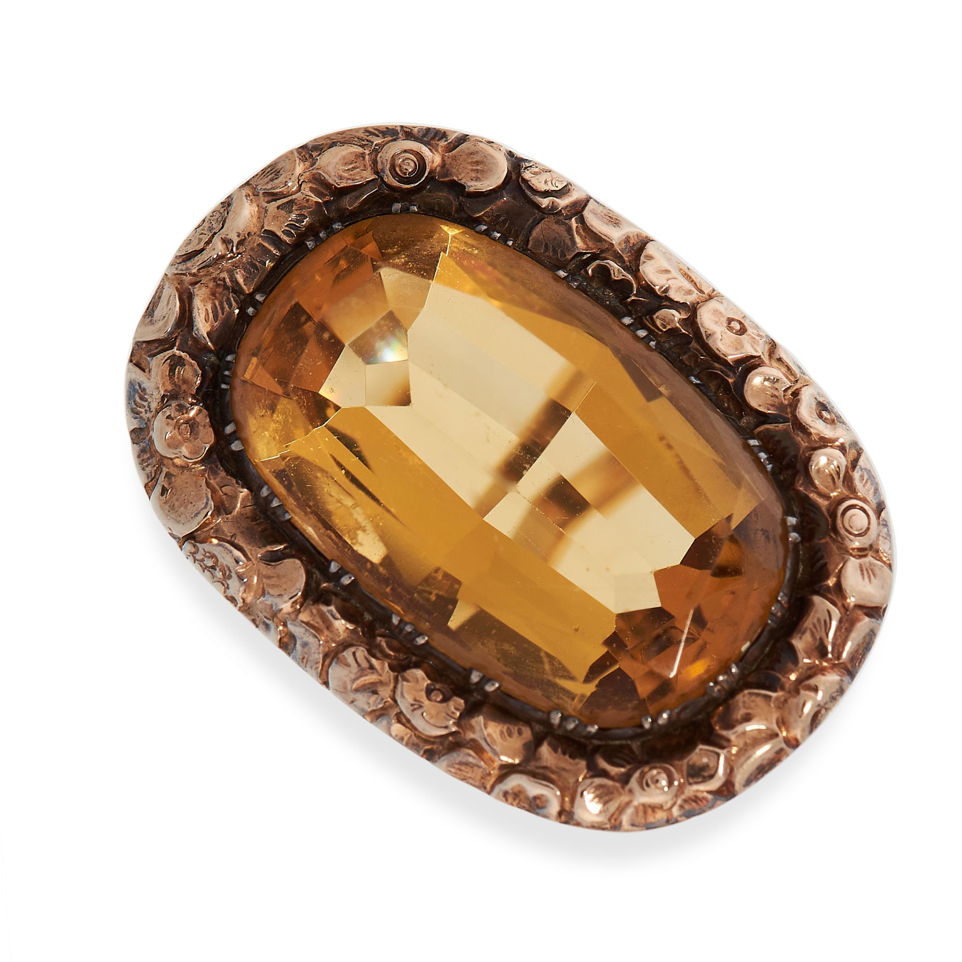ANTIQUE CITRINE RING in yellow gold, set with a cushion cut citrine of 20.60 carats, in a foliate