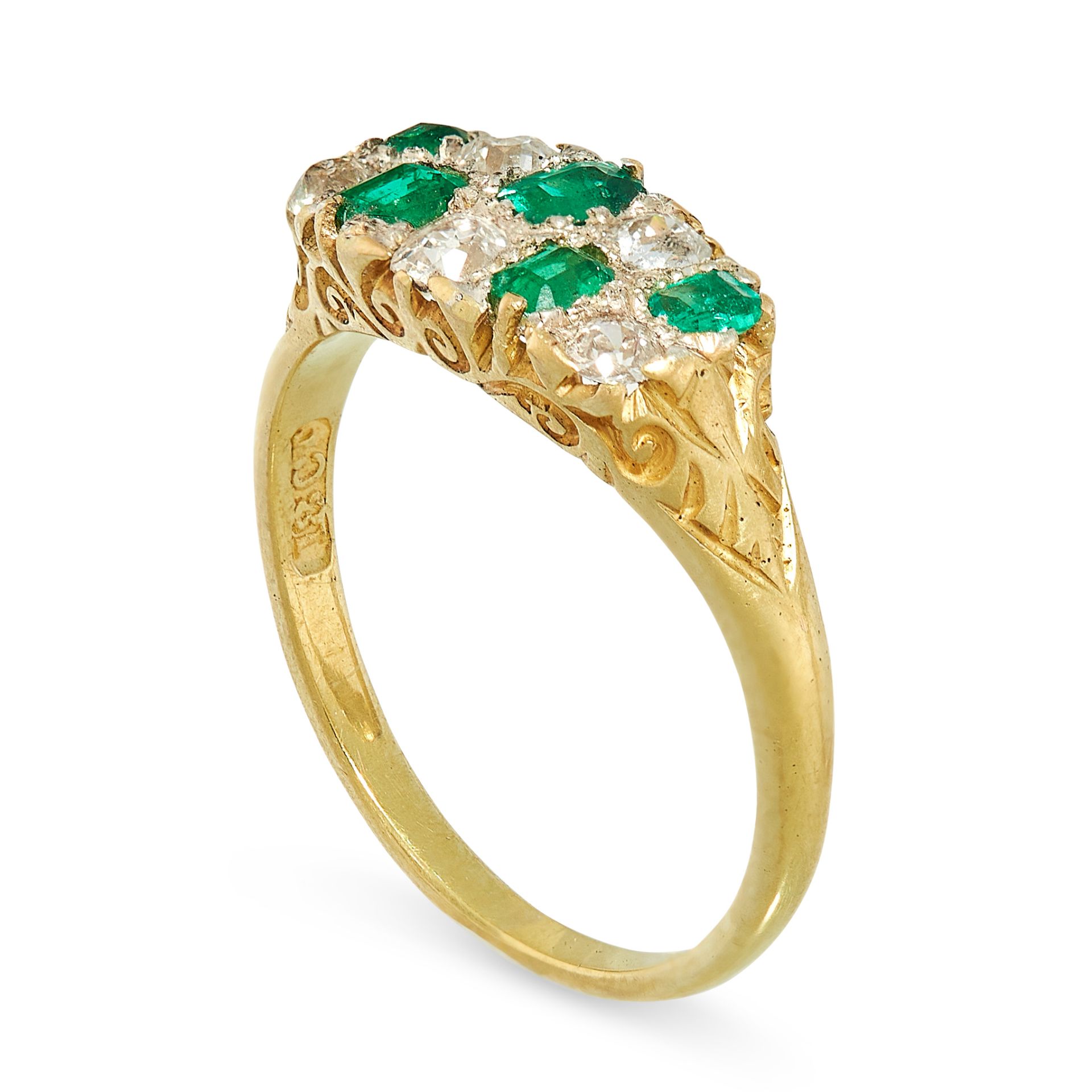 ANTIQUE EMERALD AND DIAMOND RING in 18ct yellow gold, the face set alternately with emerald cut - Image 2 of 2