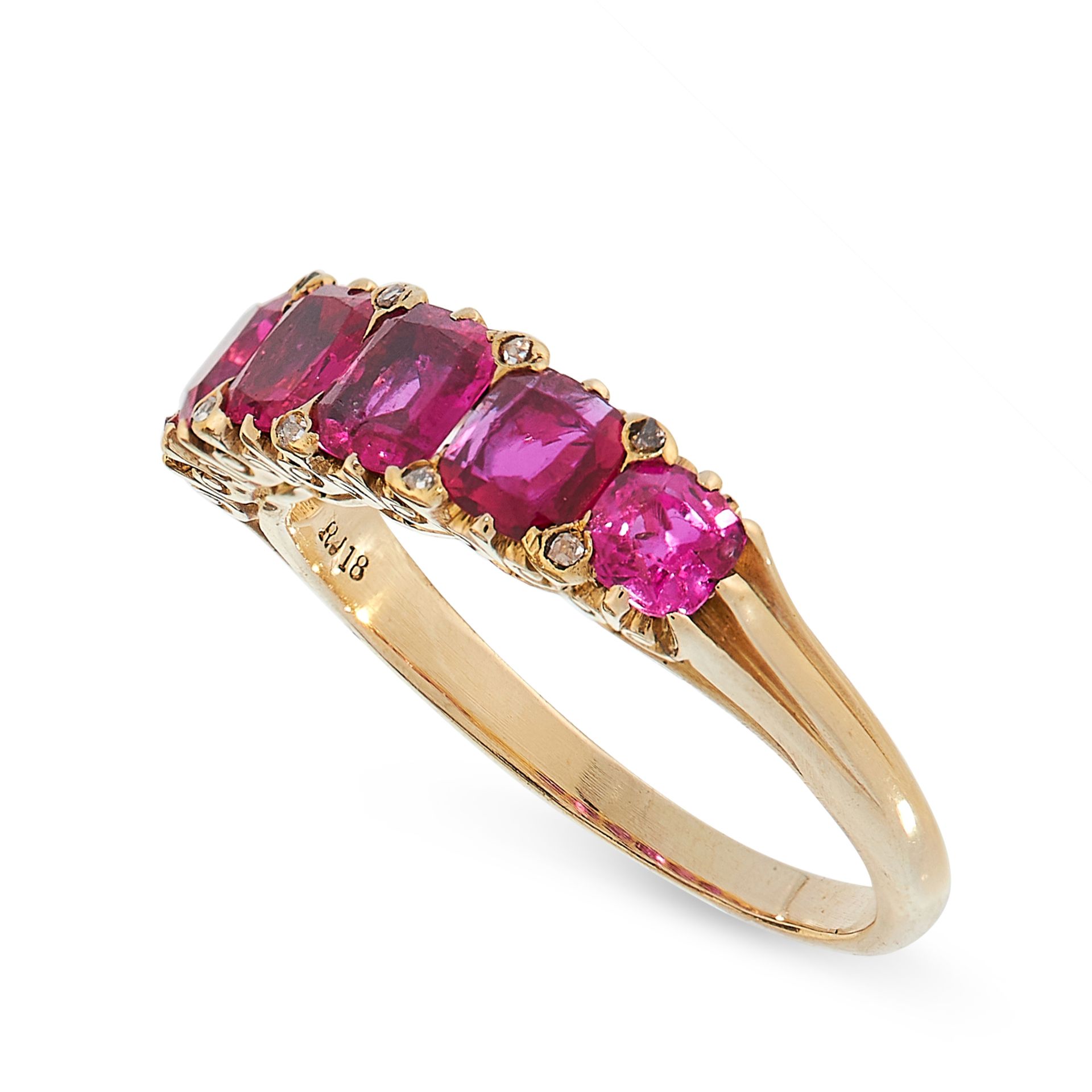 ANTIQUE BURMA NO HEAT RUBY AND DIAMOND RING in 18ct yellow gold, set with six graduated cushion - Bild 2 aus 2