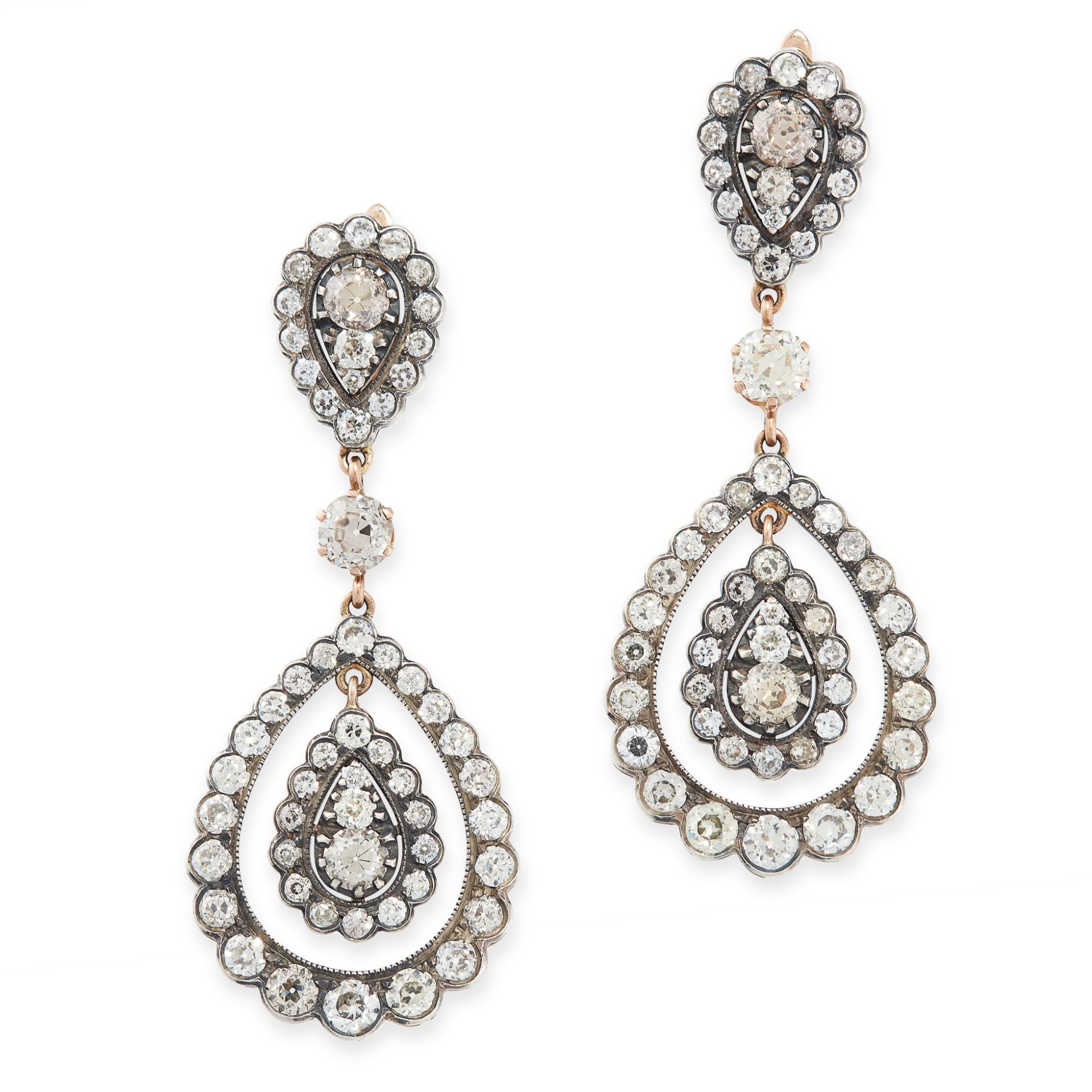 A PAIR OF ANTIQUE DIAMOND DROP EARRINGS, 19TH CENTURY in yellow gold and silver, each comprising a