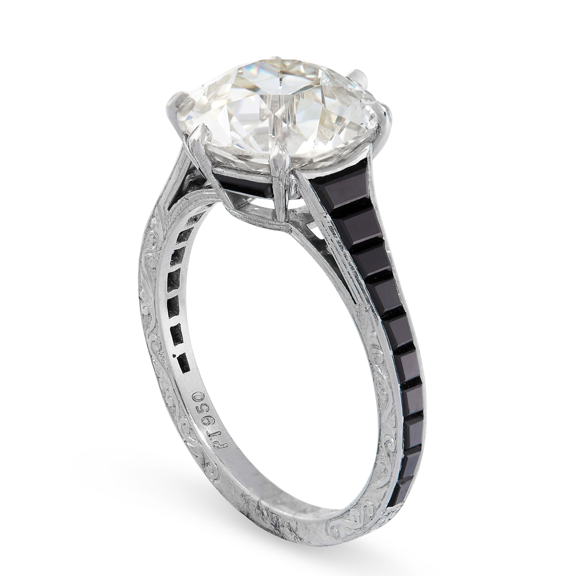 A SOLITAIRE DIAMOND AND ONYX RING in platinum, set with an old European cut diamond of 4.18 - Image 2 of 2