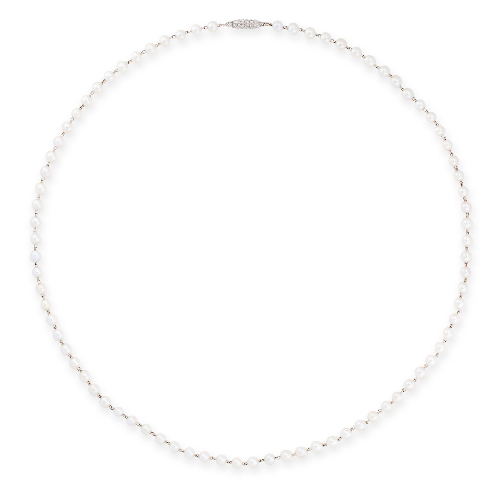 PEARL AND DIAMOND NECKLACE designed as a single row of pearls measuring 4.8mm diameter, threaded