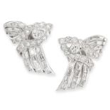 PAIR OF VINTAGE DIAMOND CLIPS / EARRINGS in platinum, in scrolling design, jewelled with round,