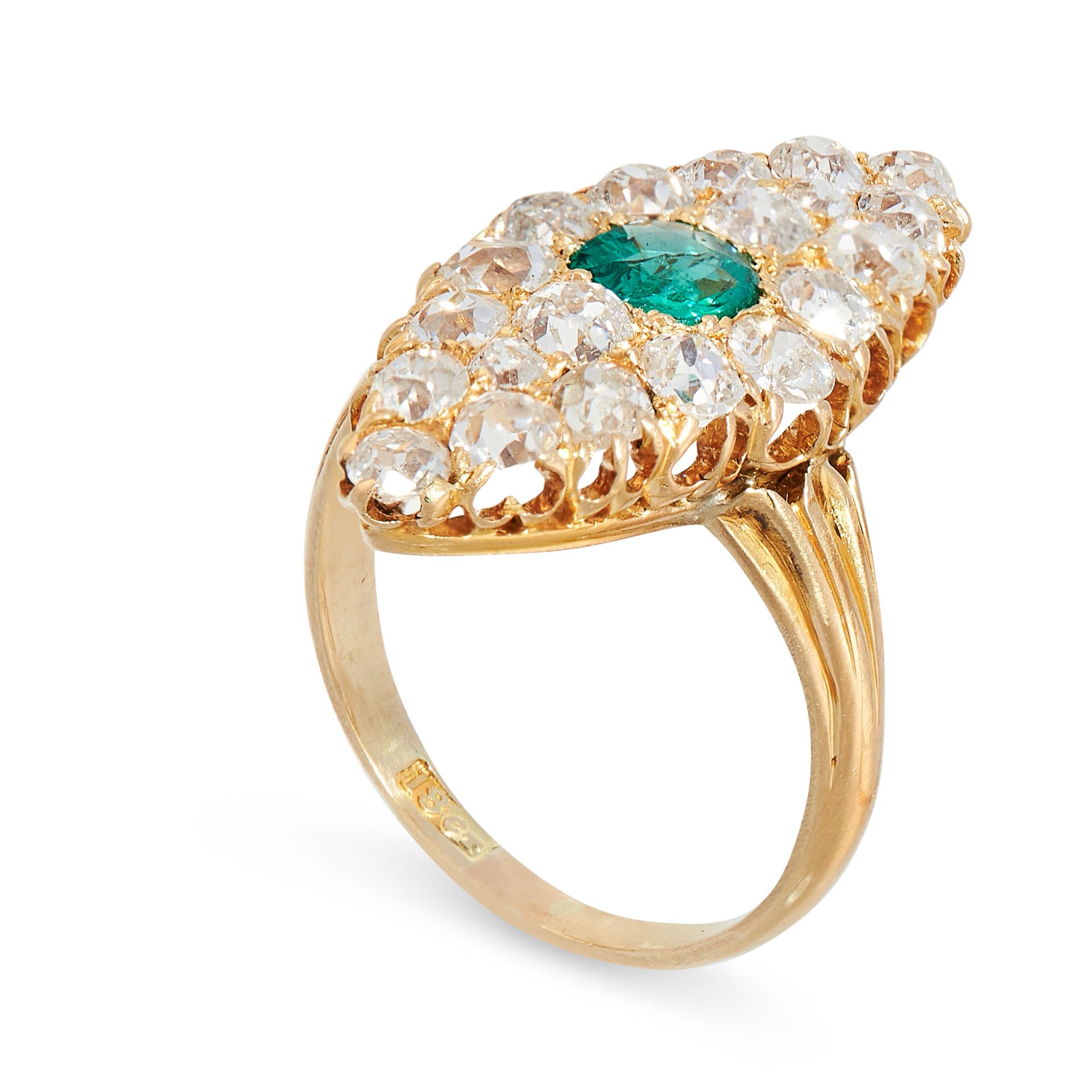 AN ANTIQUE EMERALD AND DIAMOND RING in 18ct yellow gold, the navette face set with a central cushion - Image 2 of 2