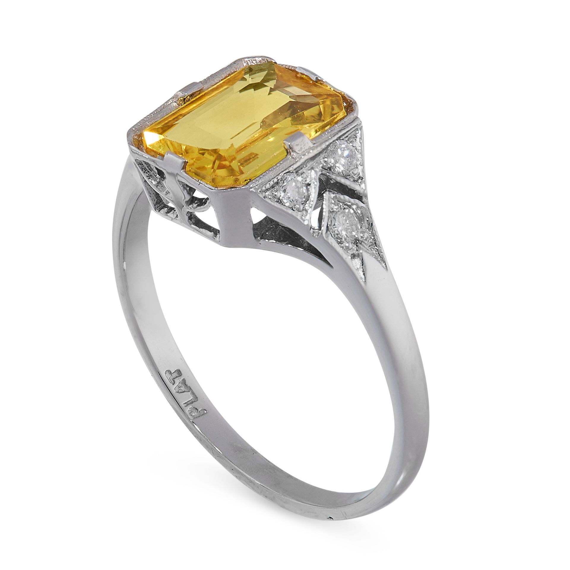 A YELLOW SAPPHIRE AND DIAMOND RING in platinum, set with an emerald cut yellow sapphire of 2.00 - Image 2 of 2
