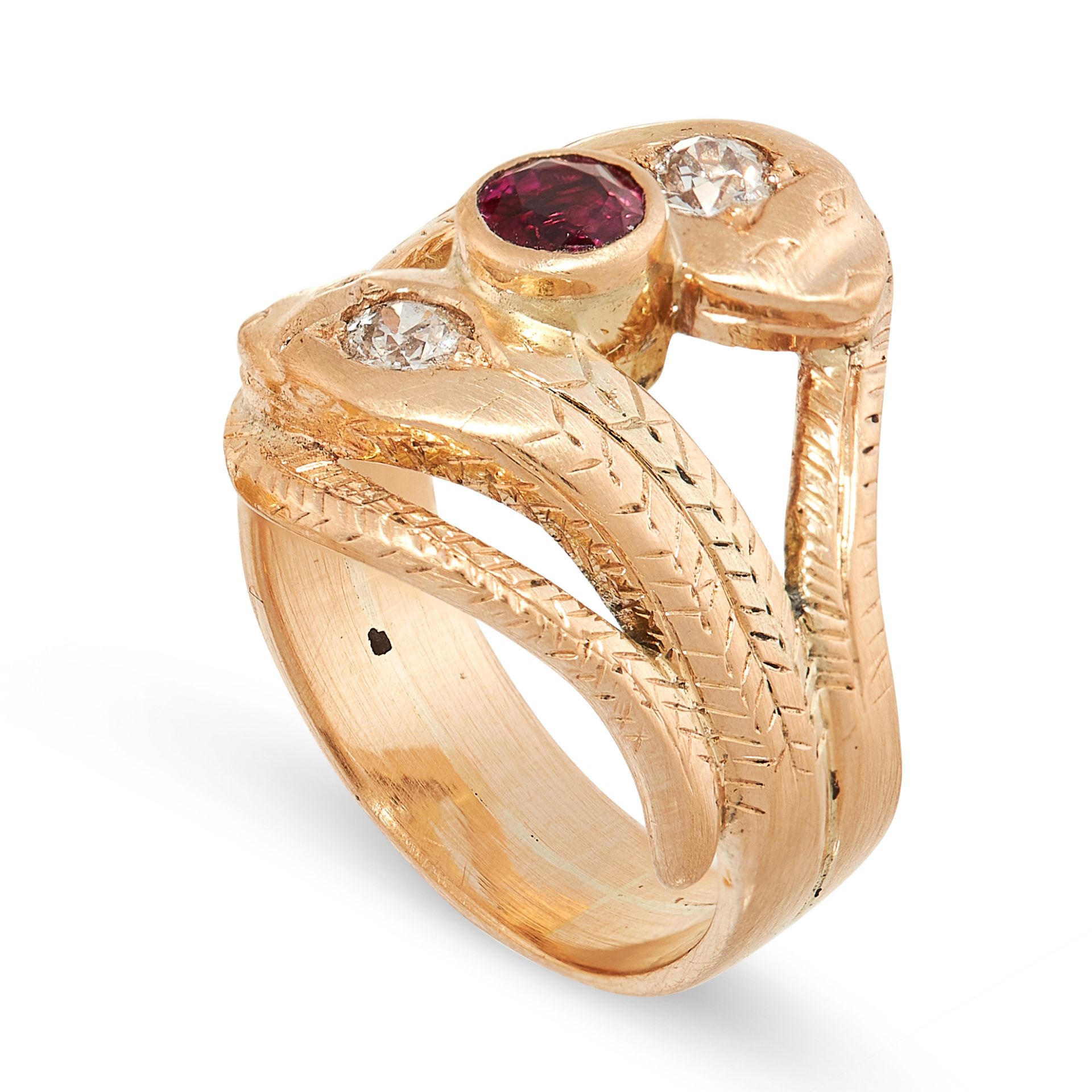 A RUBY AND DIAMOND SNAKE RING in yellow gold, the band designed as two snakes, coiled around each - Bild 2 aus 2