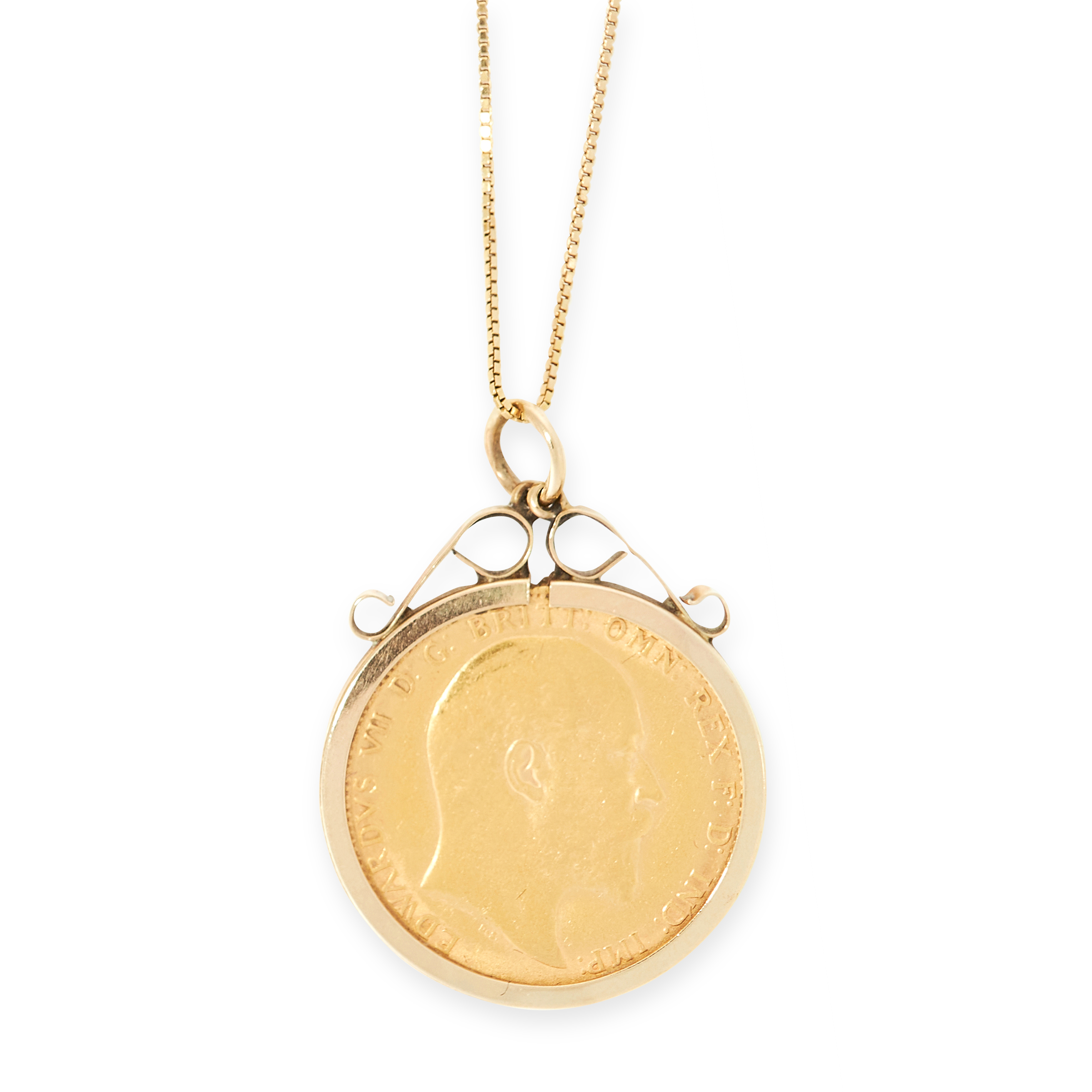 AN EDWARD VII FULL SOVEREIGN COIN PENDANT AND CHAIN in 22ct, 14ct and 9ct yellow gold, set with a