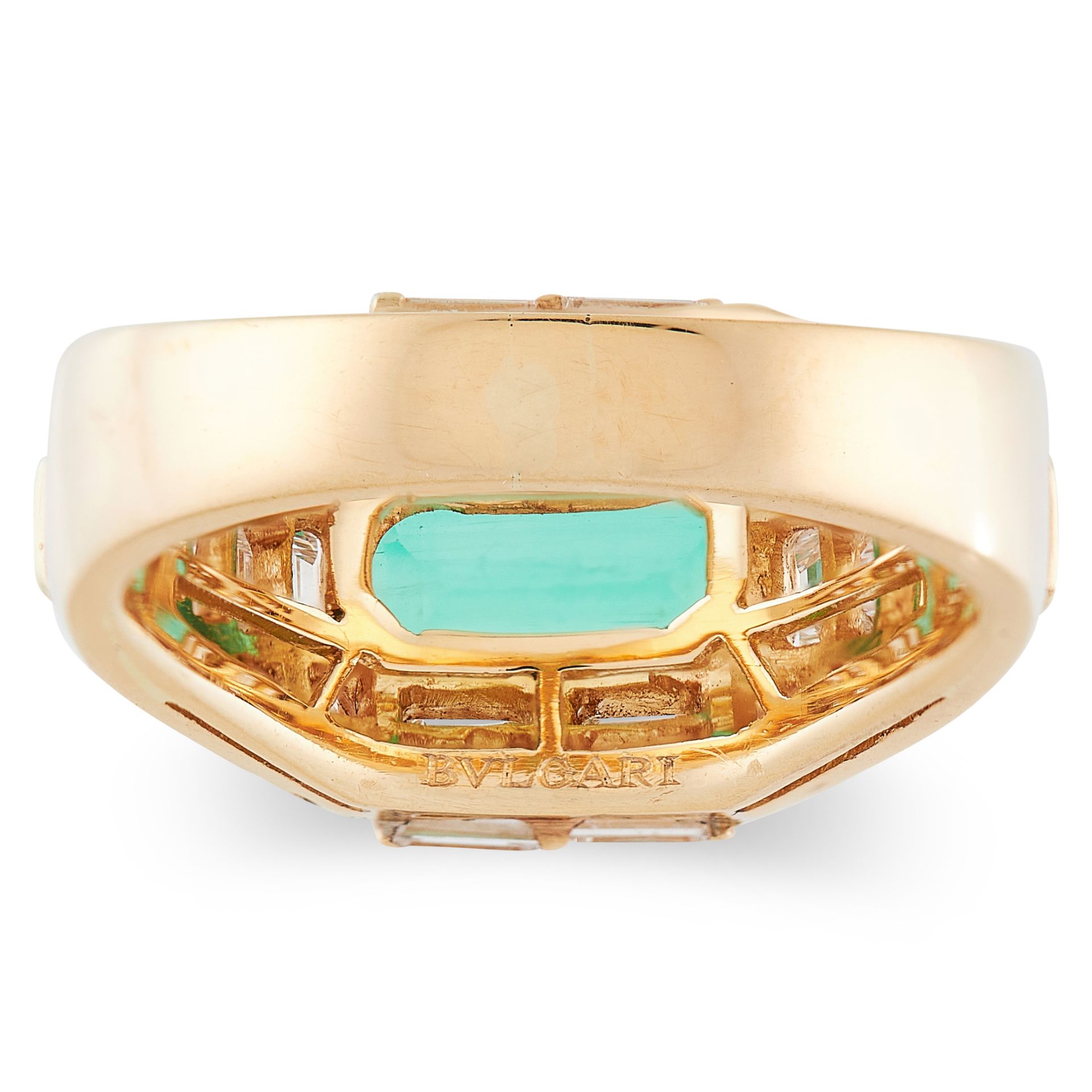 A COLOMBIAN EMERALD AND DIAMOND TROMBINO RING, BULGARI in 18ct yellow gold, set with an emerald - Image 3 of 3