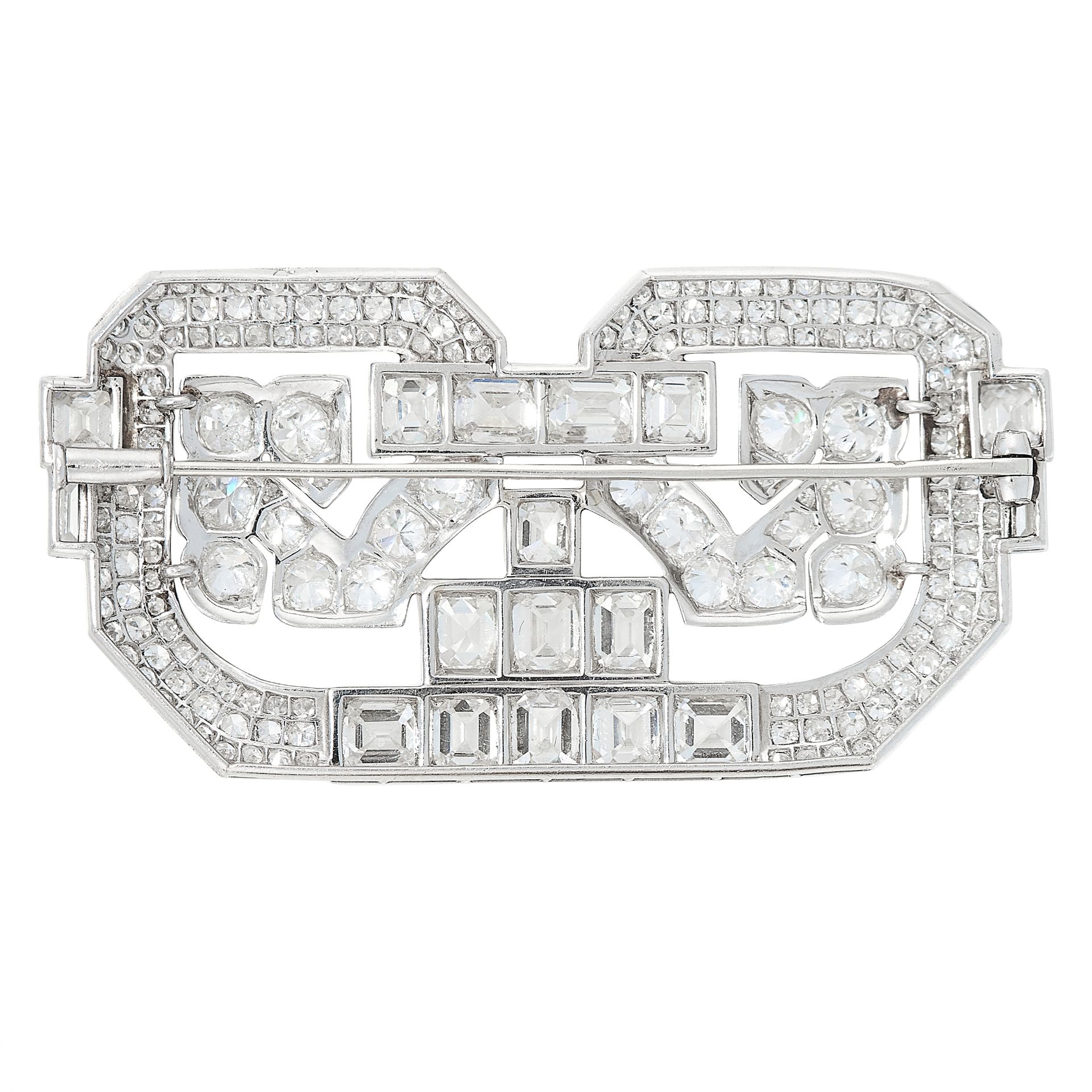 AN ART DECO DIAMOND BROOCH, CARTIER in platinum, of openwork design, set throughout with emerald - Image 2 of 2