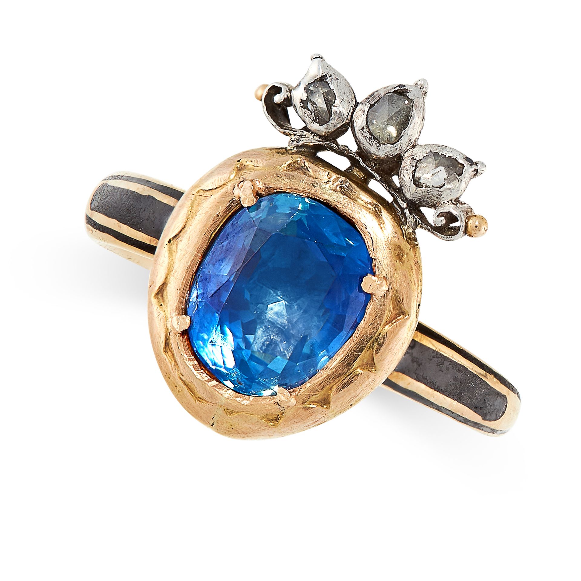 AN ANTIQUE KASHMIR SAPPHIRE, DIAMOND AND ENAMEL SWEETHEART RING, 19TH CENTURY in yellow gold and