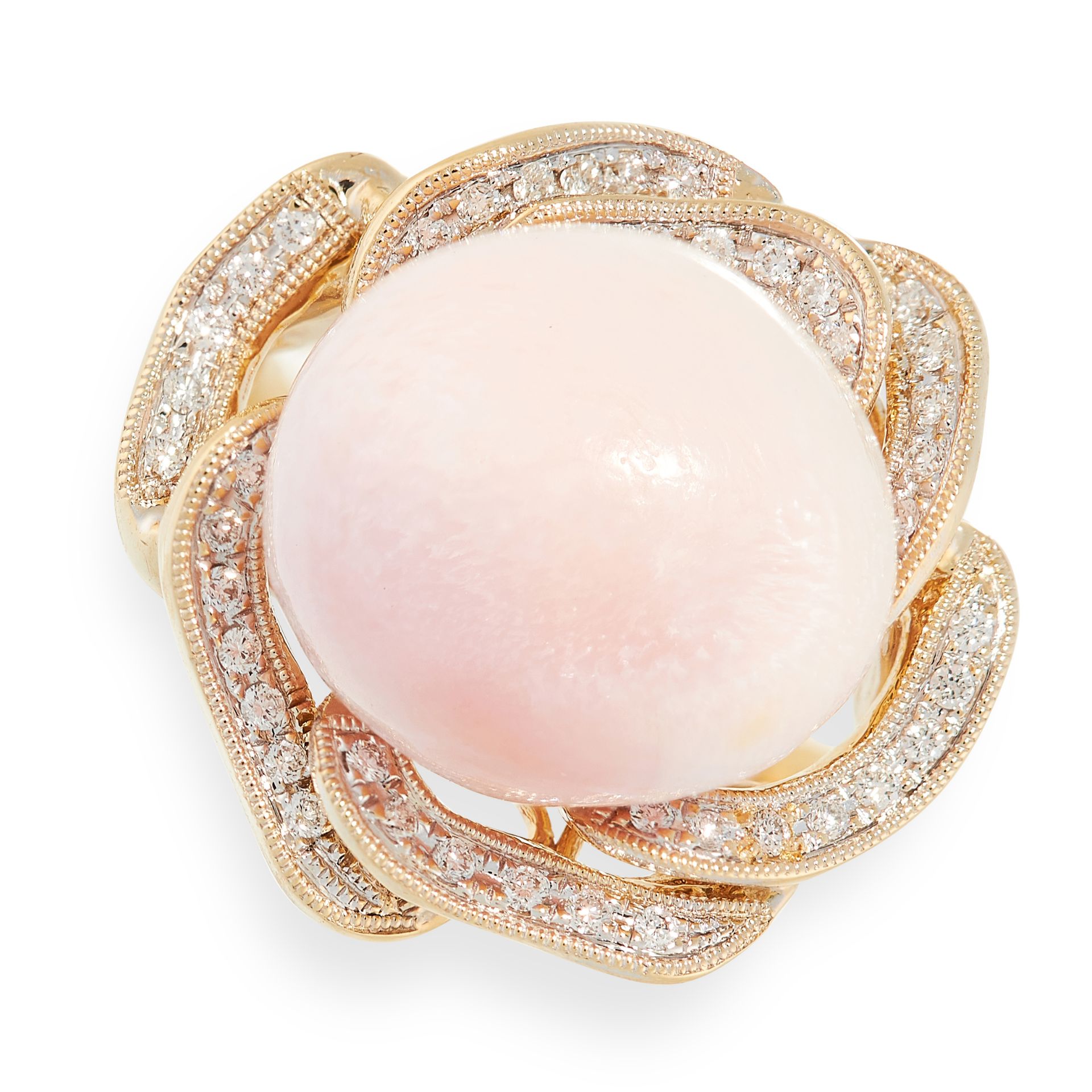 A CONCH PEARL AND DIAMOND RING in 18ct yellow gold, set with a conch pearl of 14.6mm in a foliate