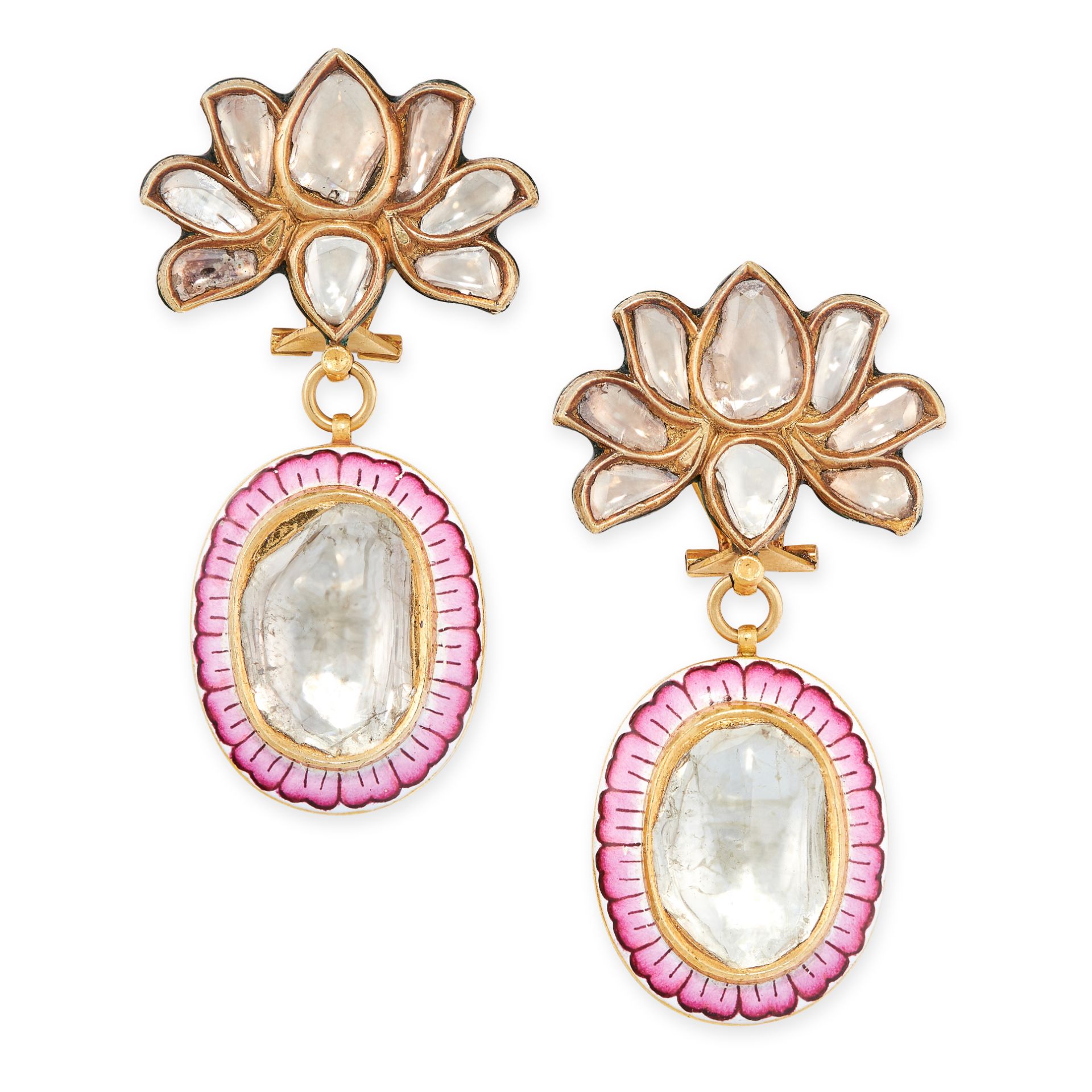 A PAIR OF DIAMOND AND ENAMEL CLIP EARRINGS in yellow gold, the articulated bodies set with large
