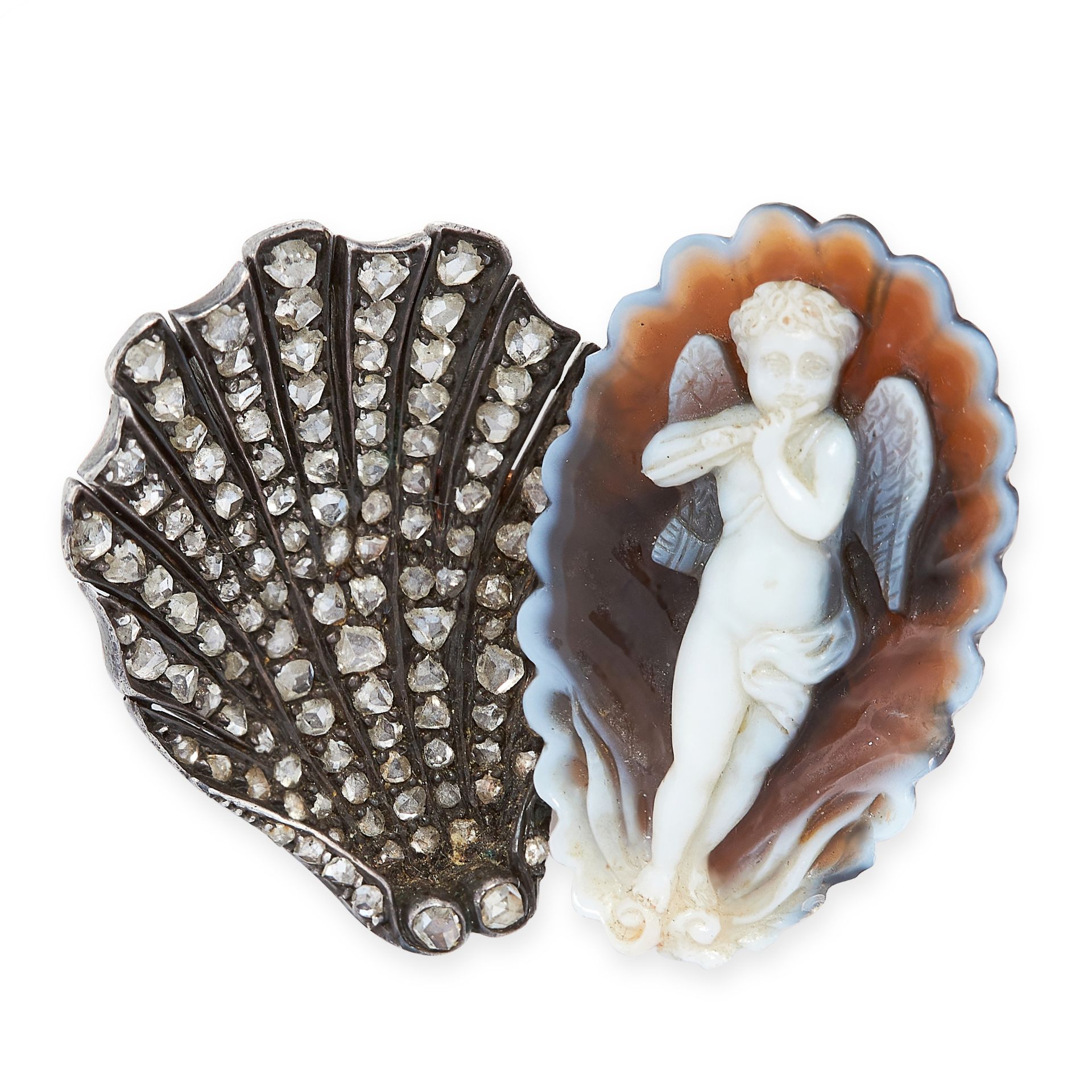 AN ANTIQUE BANDED AGATE CAMEO AND DIAMOND BROOCH, 19TH CENTURY in yellow gold and silver, designed