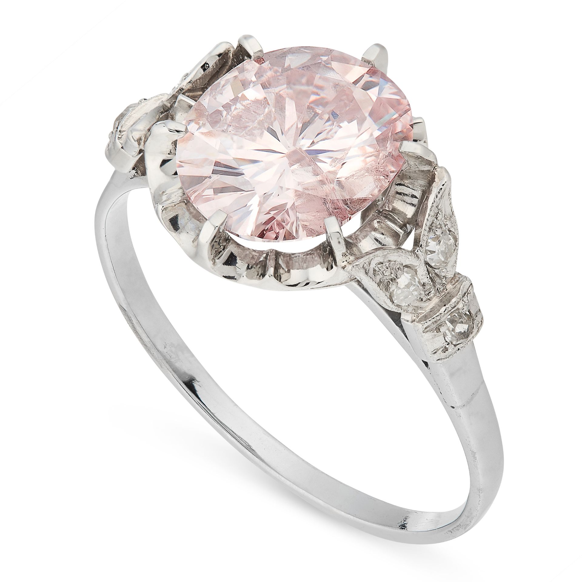 A NATURAL FANCY PURPLISH PINK DIAMOND AND WHITE DIAMOND RING set with an oval cut fancy purplish - Image 2 of 2