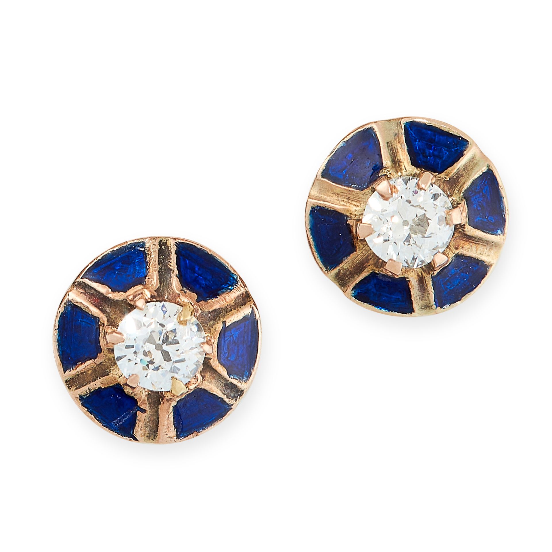 A PAIR OF ANTIQUE DIAMOND AND ENAMEL STUD EARRINGS in yellow gold, the circular faces set with old