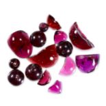 A MIXED LOT OF UNMOUNTED GARNETS cabochon cut, beads, fragments, etc, 91.40 carats.