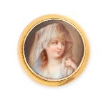 AN ANTIQUE PORTRAIT MINIATURE BROOCH in yellow gold, set with a painted enamel miniature of a